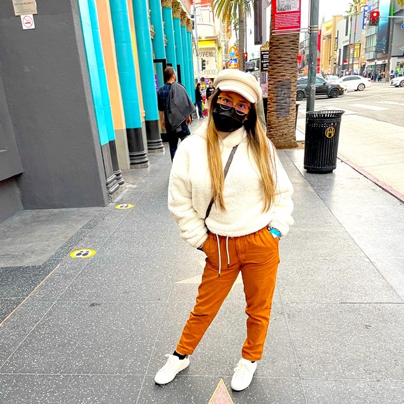 Beige Hat - Picture 7 of 7